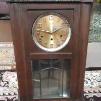 ساعت دیواری قدیمی آنیک