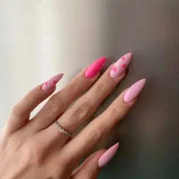 با کم ترین مبلغ ناخوناتو خوشگل کن