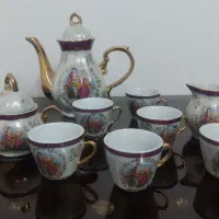 قهوه خوری دنسی قرمز قدیمی