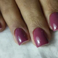 کلیه خدمات ناخن و آموزش صفر تا صد