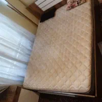 تخت دو نفره تشک طبی فنری دراو پاتختی