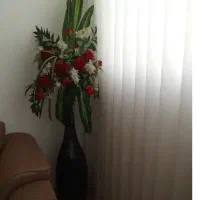 گل و گلدان