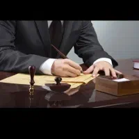 وکیل ملکی و حقوقی با 25 سال سابقه کار