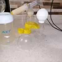شیردوش و شیشه شیر