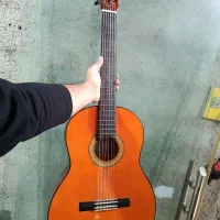 گیتار یاماها C40