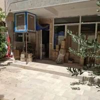 ویلایی همکف حیاط دار ورودی مستقل