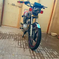 موتورسیکلت ۲۰۰
