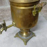 عتیقه فروشیم
