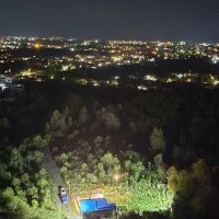 کلبه جنگلی قرقاول همراه باجکوزی در فضای باز
