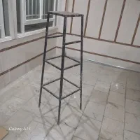 چهارپایه آهنی