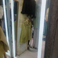 اینه ال ای دی نور