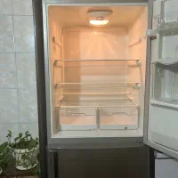 یخچال نو فقط ایرادش اینه ک گاز نداره