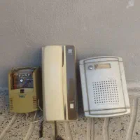 آیفون دیواری
