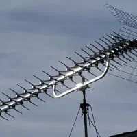 نصب، تعمیر و تنظیم کلیه آنتن ها. مرکزی