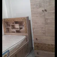 تخت و کمد جادار
