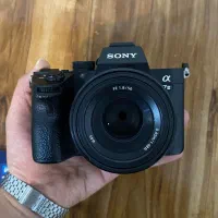 دوربین sony 7iii + 50 f1.8