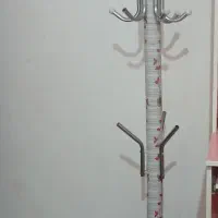 چوب لباسی . آویزلباس