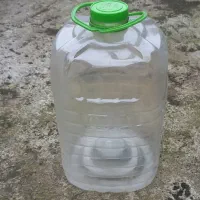 ظرف|ظروف نگهدارنده، پلاستیکی، یکبارمصرف|رشت, حومه رشت|دیوار