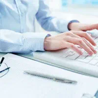استخدام نیرو منشی کافی نت خانم