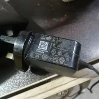 شارژر ایسوز سالم