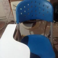 صندلی دانش اموزی