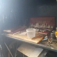 لوازم تعمیرگاه همه چیز کامل وا گذار می شود