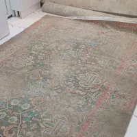 فرش ۶ متری ۷۰۰ شانه، بسیار تمیز و سالم