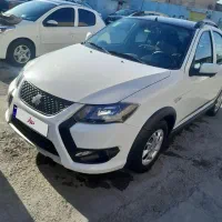 کوئیک سفید مشکی