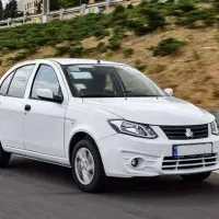 راننده با ماشین