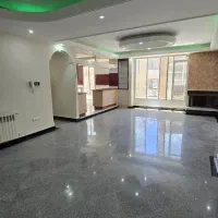 100متر / رو به آفتاب/مناسب سرمایه‌گذاران