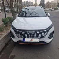 خودروام وی ام x33کراس