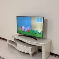 میز تلویزیون شرکتی