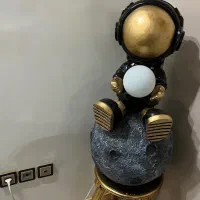 مجسمه آدم فضایی چراغ دار