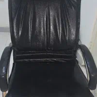 فروش صندلی اداری در حد نوه