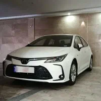 تویوتا کرولا الیت ۱.۸ هیبرید Toyota Corolla Elite