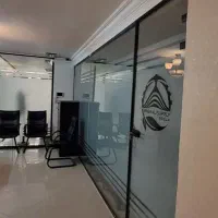 پارتیشن شیشه ای /اجرای تخصصی انواع پارتیشن شیشه ای
