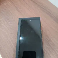 یک دستگاه گوشی همراه