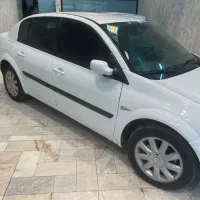 مگان ۲۰۰۰ اتومات مدل ۹۰ بسیار تمیز