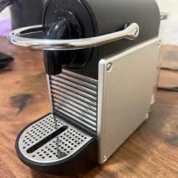 قهوه ساز و اسپرسوساز کپسولی نسپرسو پیکسی Nespresso