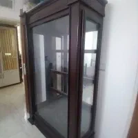 ویترین چوبی
