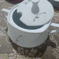 ظرف و ظروف آشپزخانه