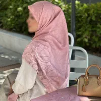 نخ کاستوم روسری