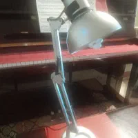 چراغ مطالعه  و‌ کار  مهندسی