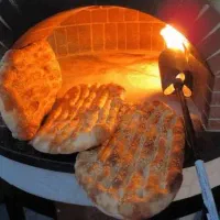 به یک شاطربرای نونوایی فر سنتی نیازمندیم
