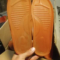 کفی کفش و کتونی