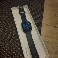 اپل واچ SE 2023 (بسیار تمیز + ۴ بند و گلس)