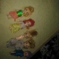 عروسک|اسباببازی بچه|یاسوج, |دیوار