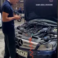 منشی و حسابدار خانم