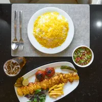 استخدام منقل کار رستوران