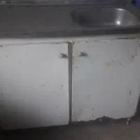 ظرفشویی با کابینت و آب چکان